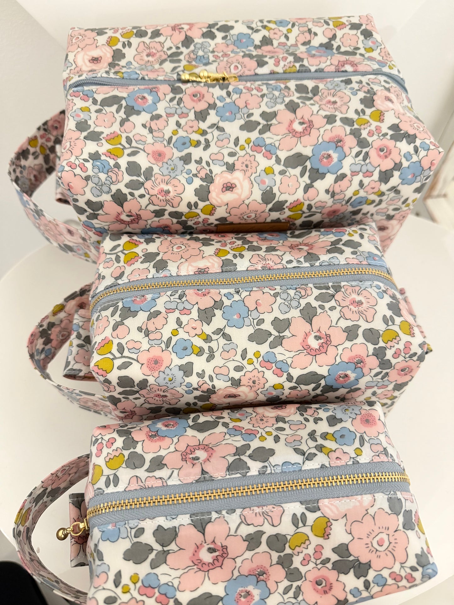 Custom order set of3