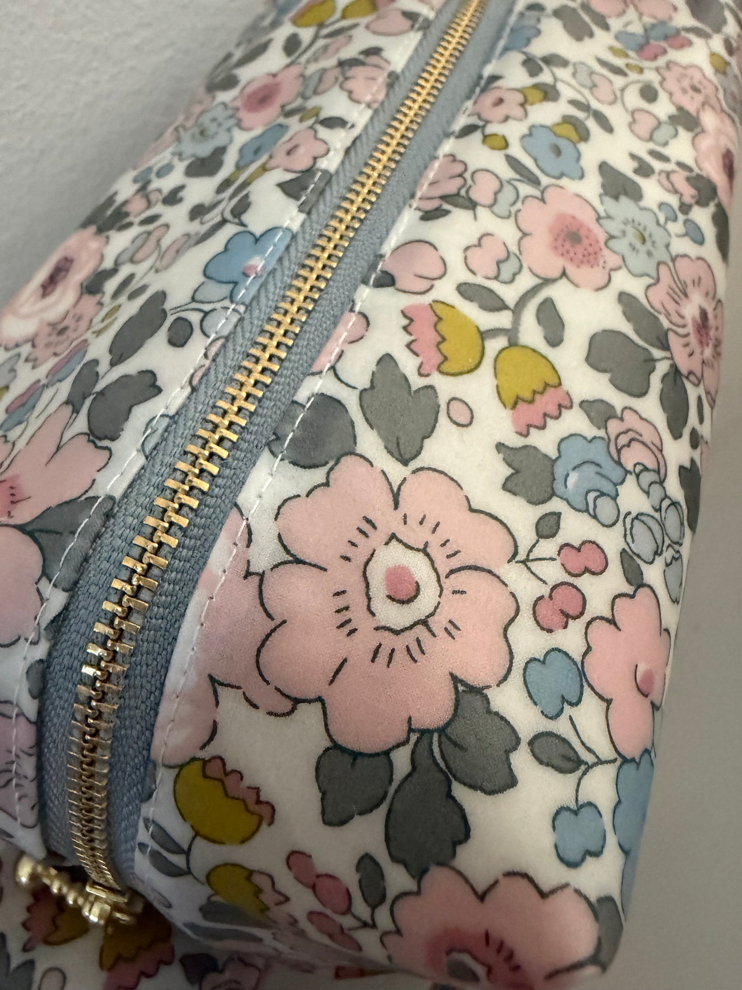 Make up bag L 129