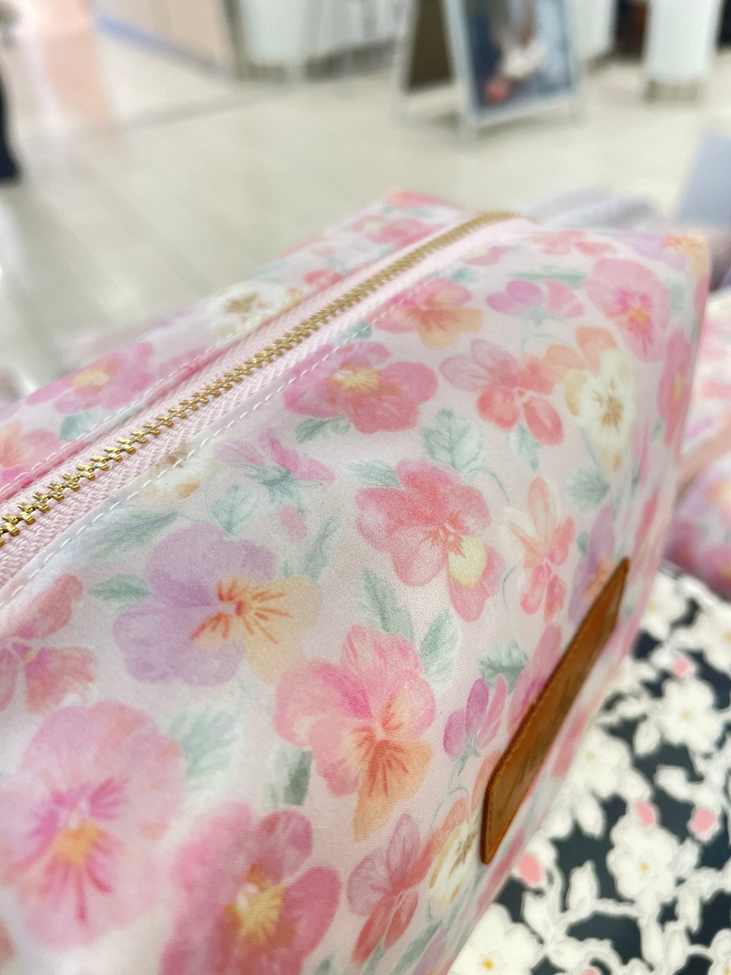 Make up bag M 44