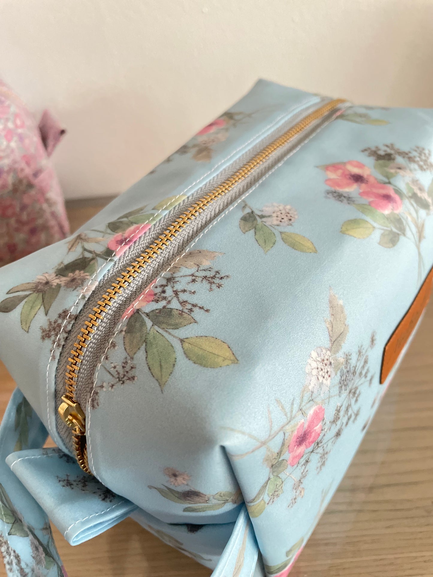 Make up bag L 107