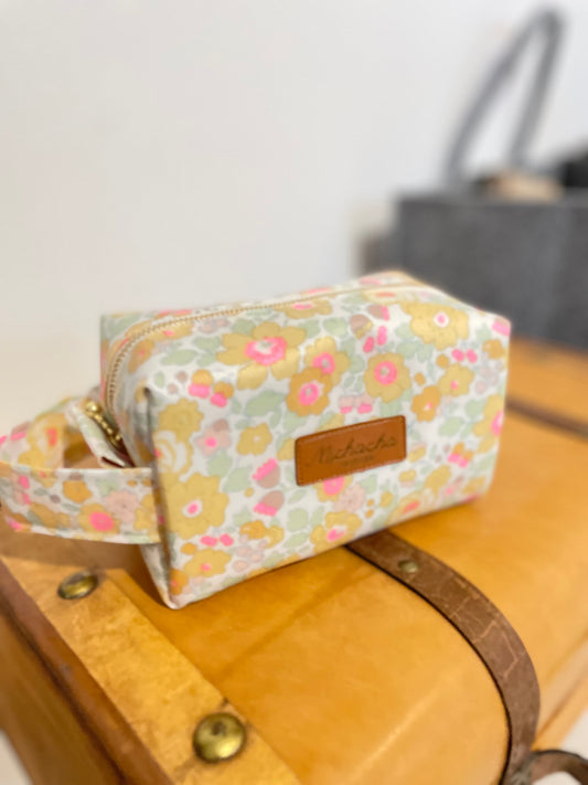 Make up bag M 59