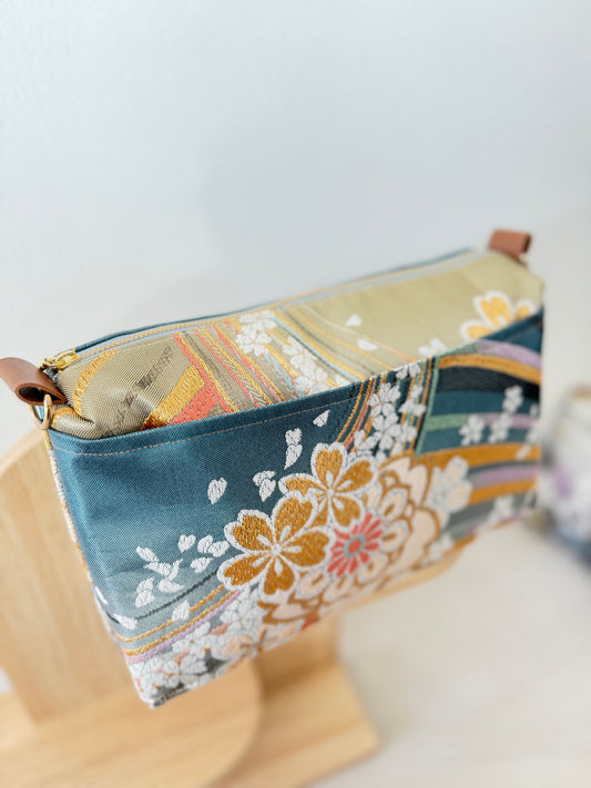 Obi shoulder bag (Kinono Upcycle ) 10