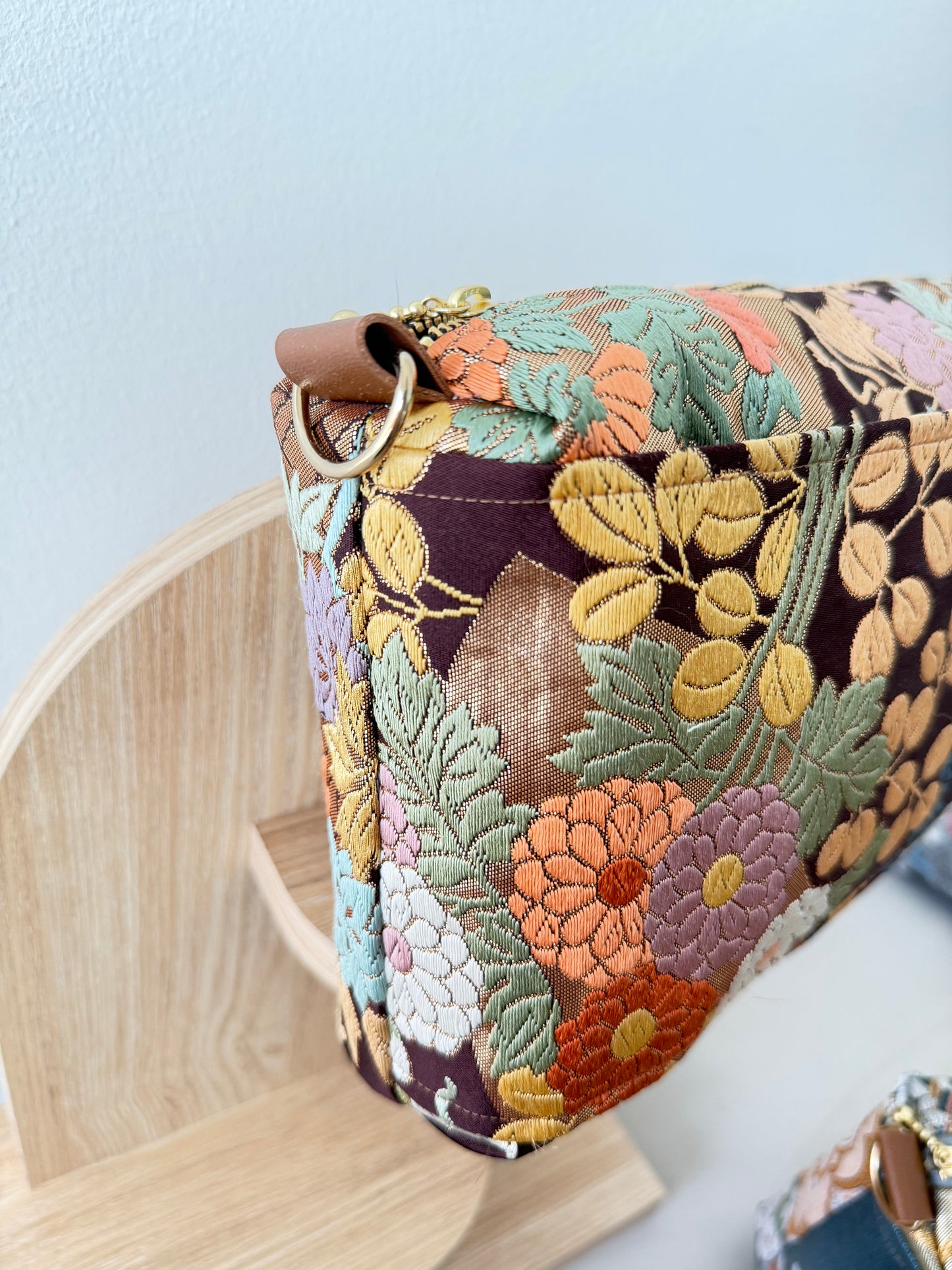 Obi shoulder bag (Kinono Upcycle ) 9
