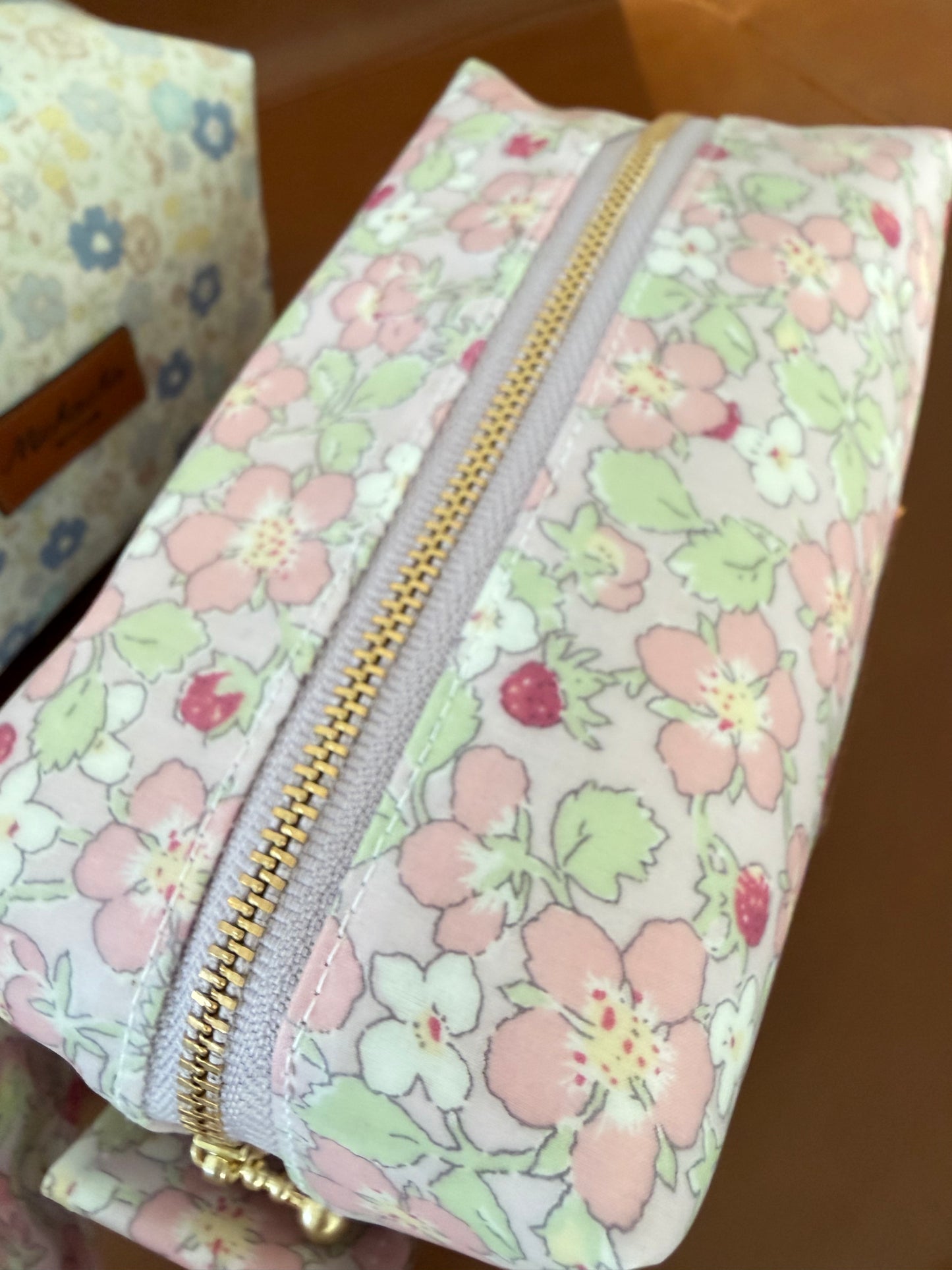 Make up bag M 84