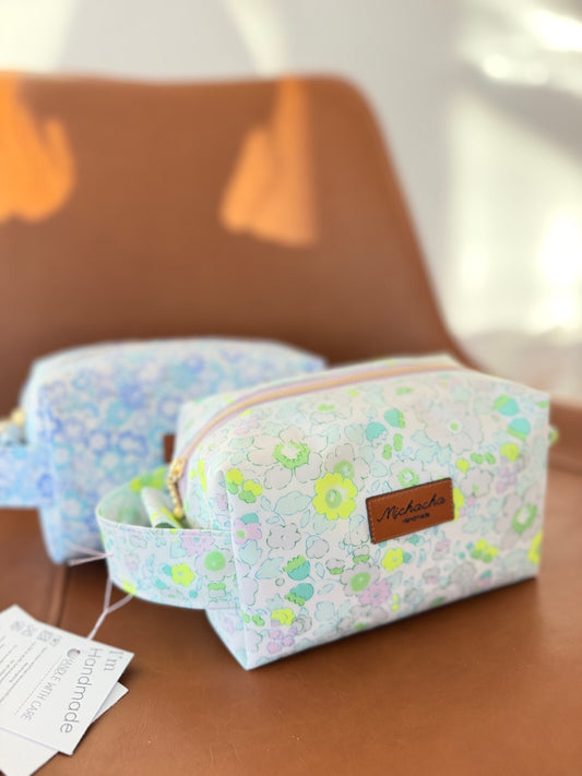 Make up bag M 87