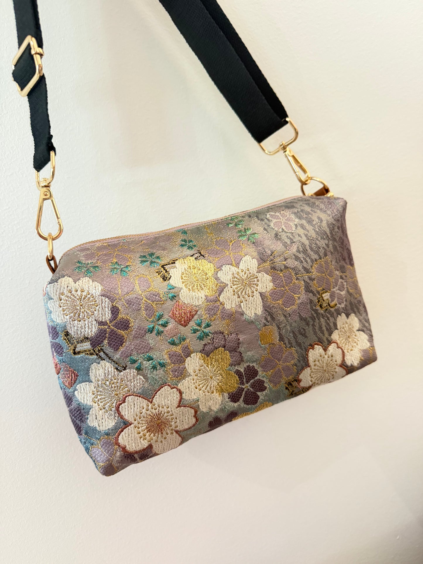 Obi shoulder bag (Kinono Upcycle ) 17