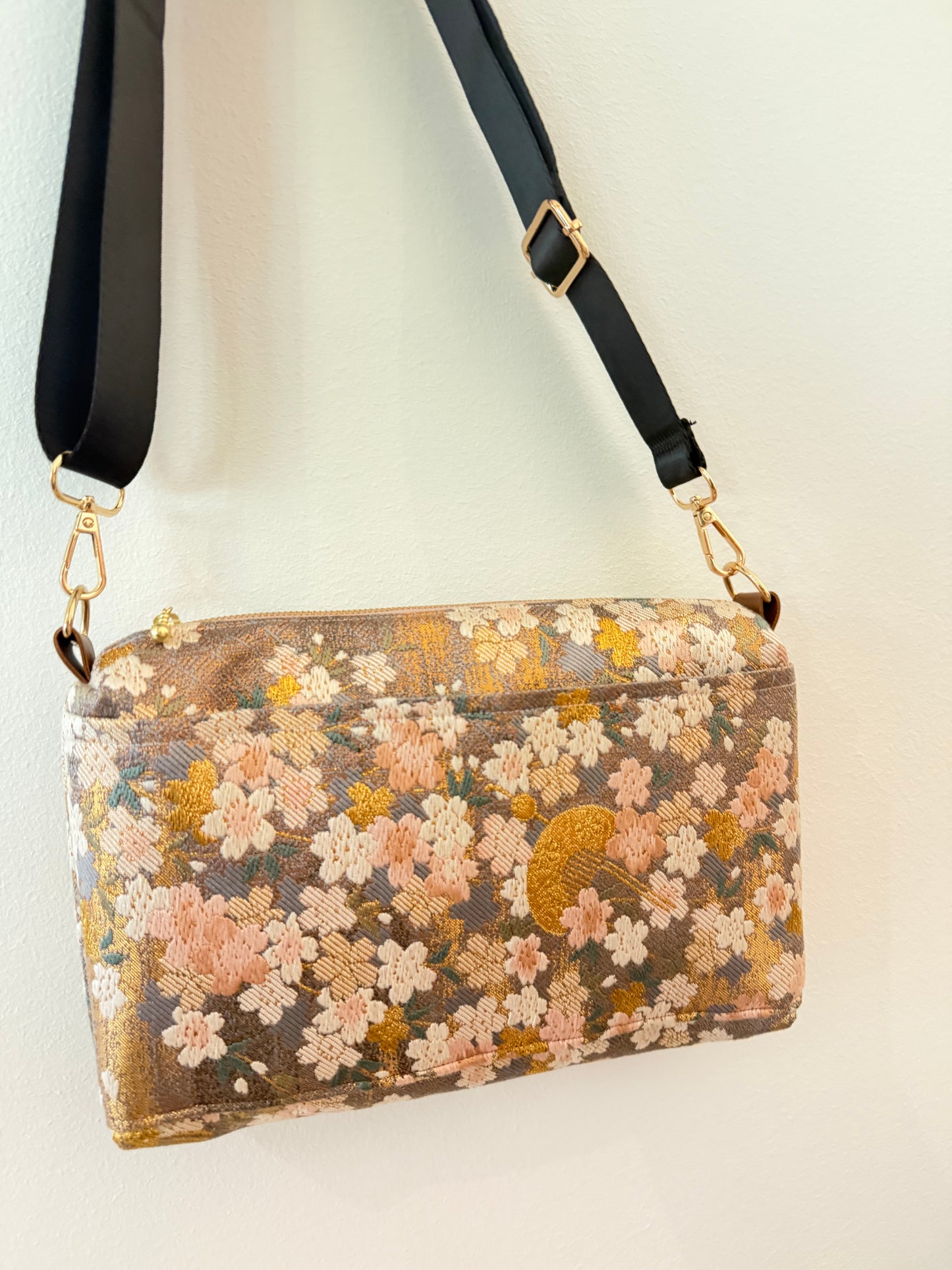 Obi shoulder bag (Kinono Upcycle ) 16