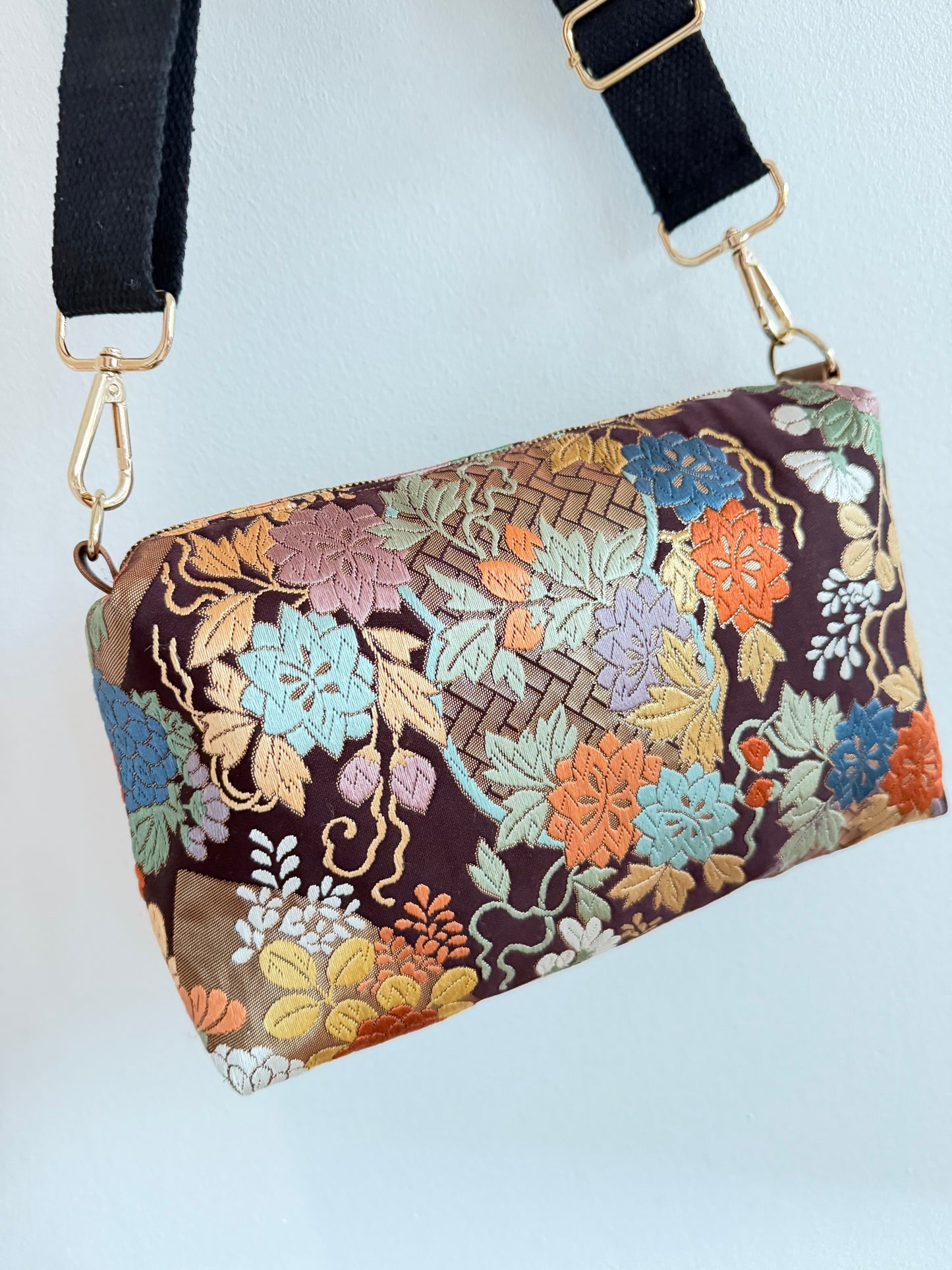 Obi shoulder bag (Kimono Upcycle ) 24)