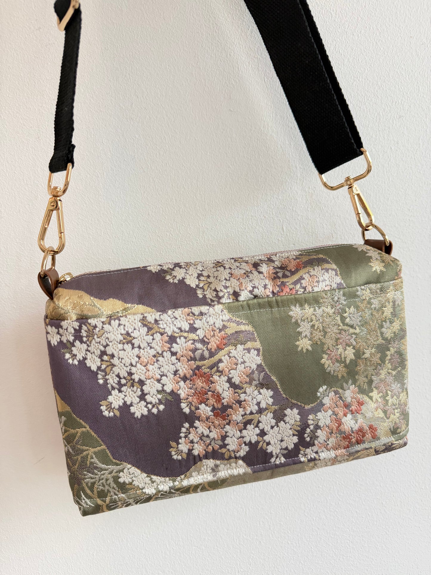 Obi shoulder bag (Kinono Upcycle ) 21