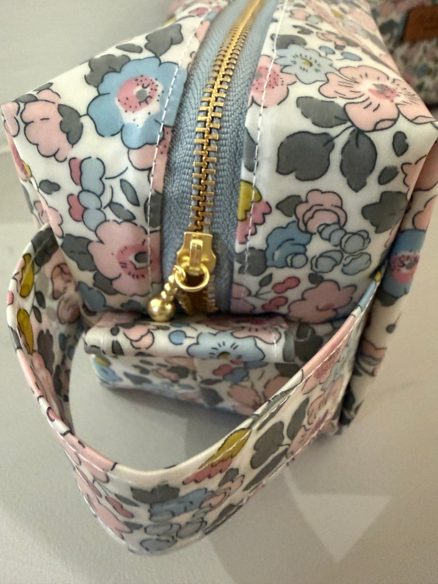 Make up bag M 93