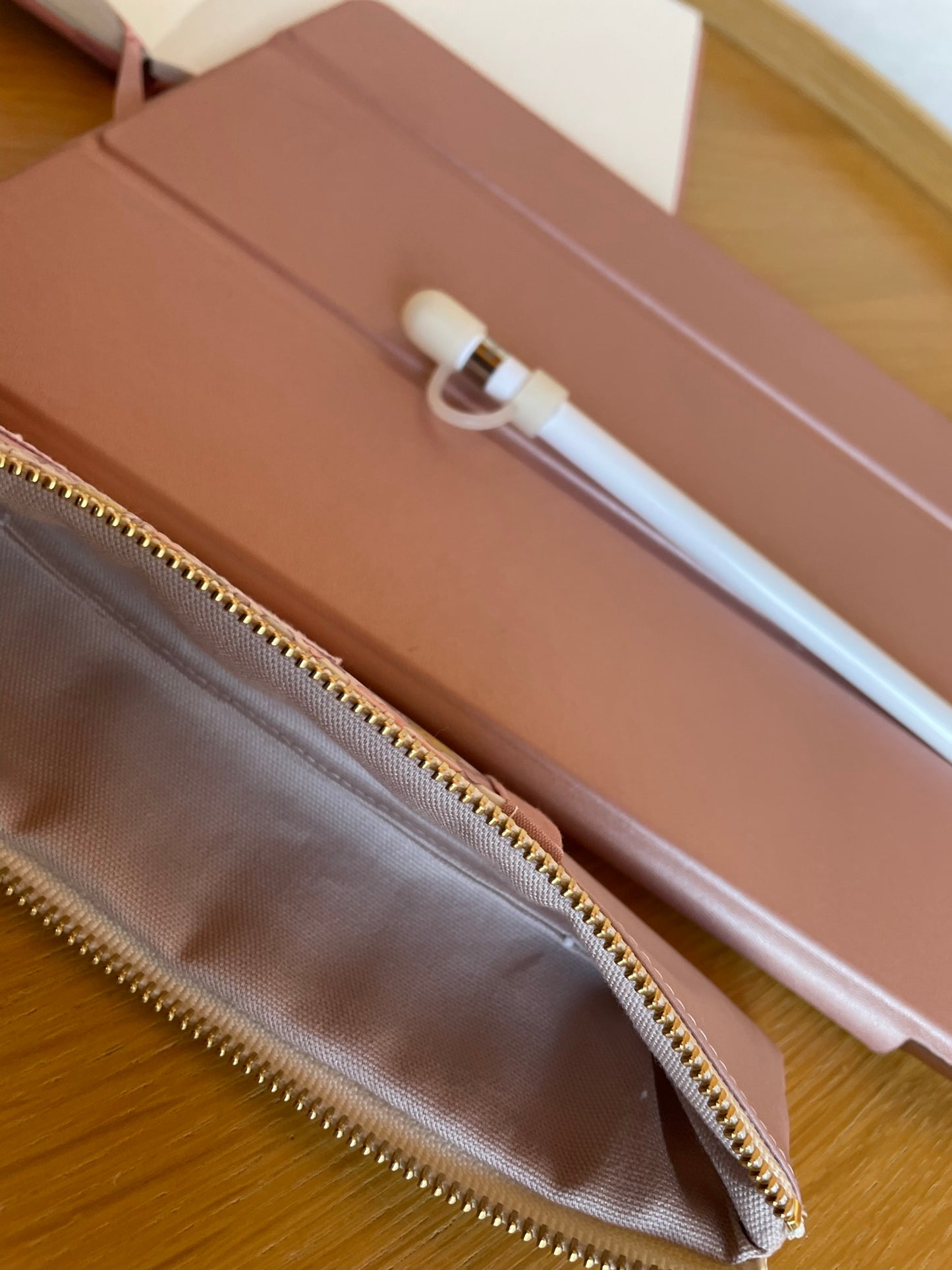 ipad pen case+ plus <Water repellent > Small Betsy